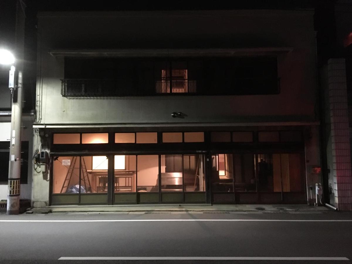 Bakushuku Den Guest House Brew Matsuyama  Esterno foto