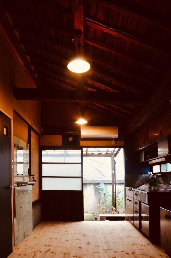 Bakushuku Den Guest House Brew Matsuyama  Esterno foto